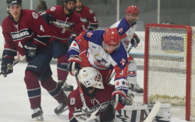 Rebels win 5 – 2 to sweep weekend series over Ice Dogs