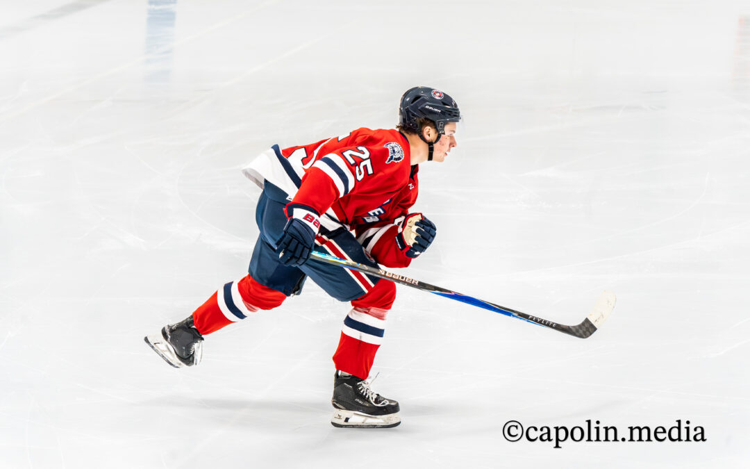 Rebels Fall 4–3 to Black Bears After Second-Period Surge